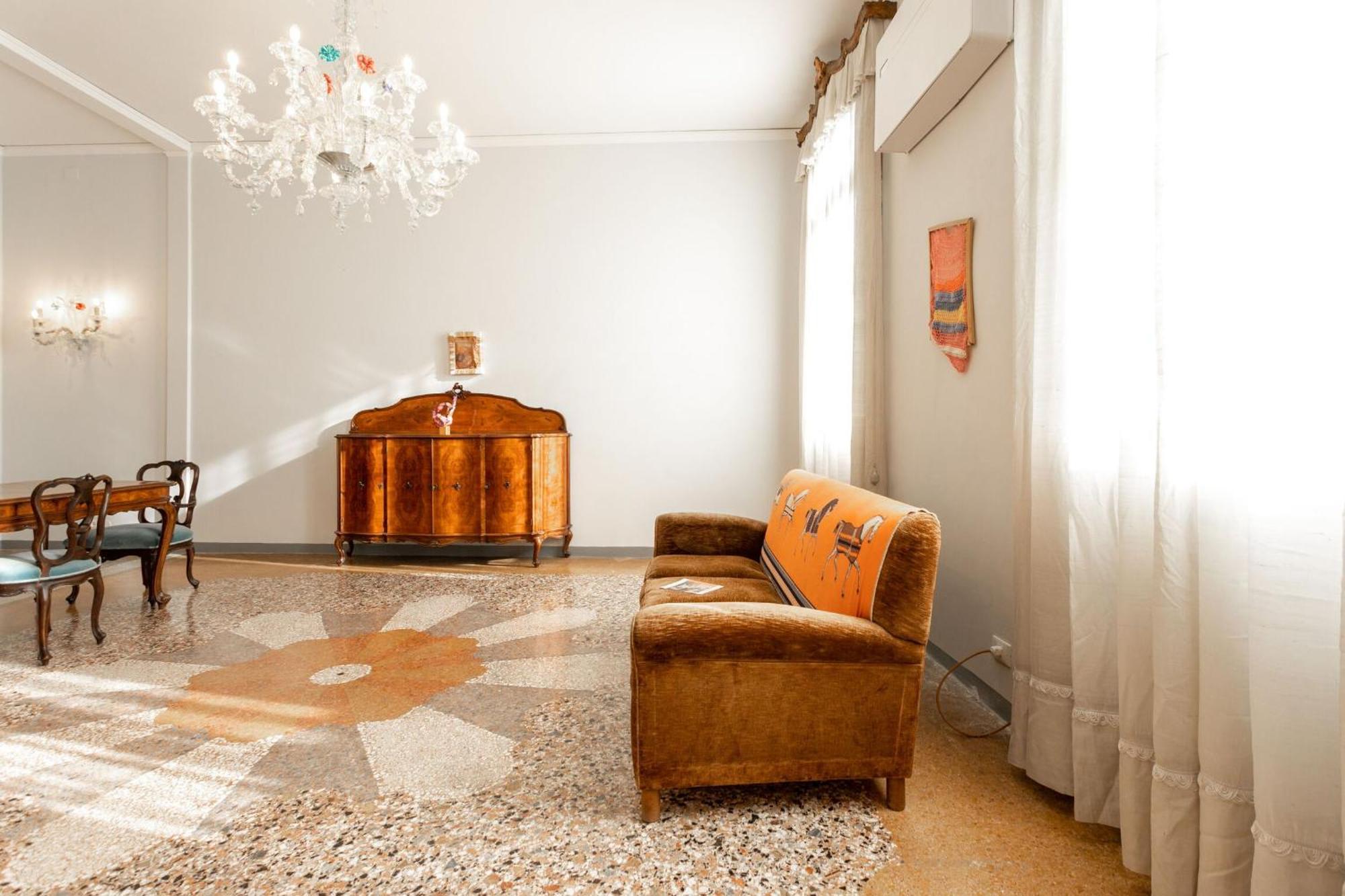 Barbaria De Le Tole Apartment
